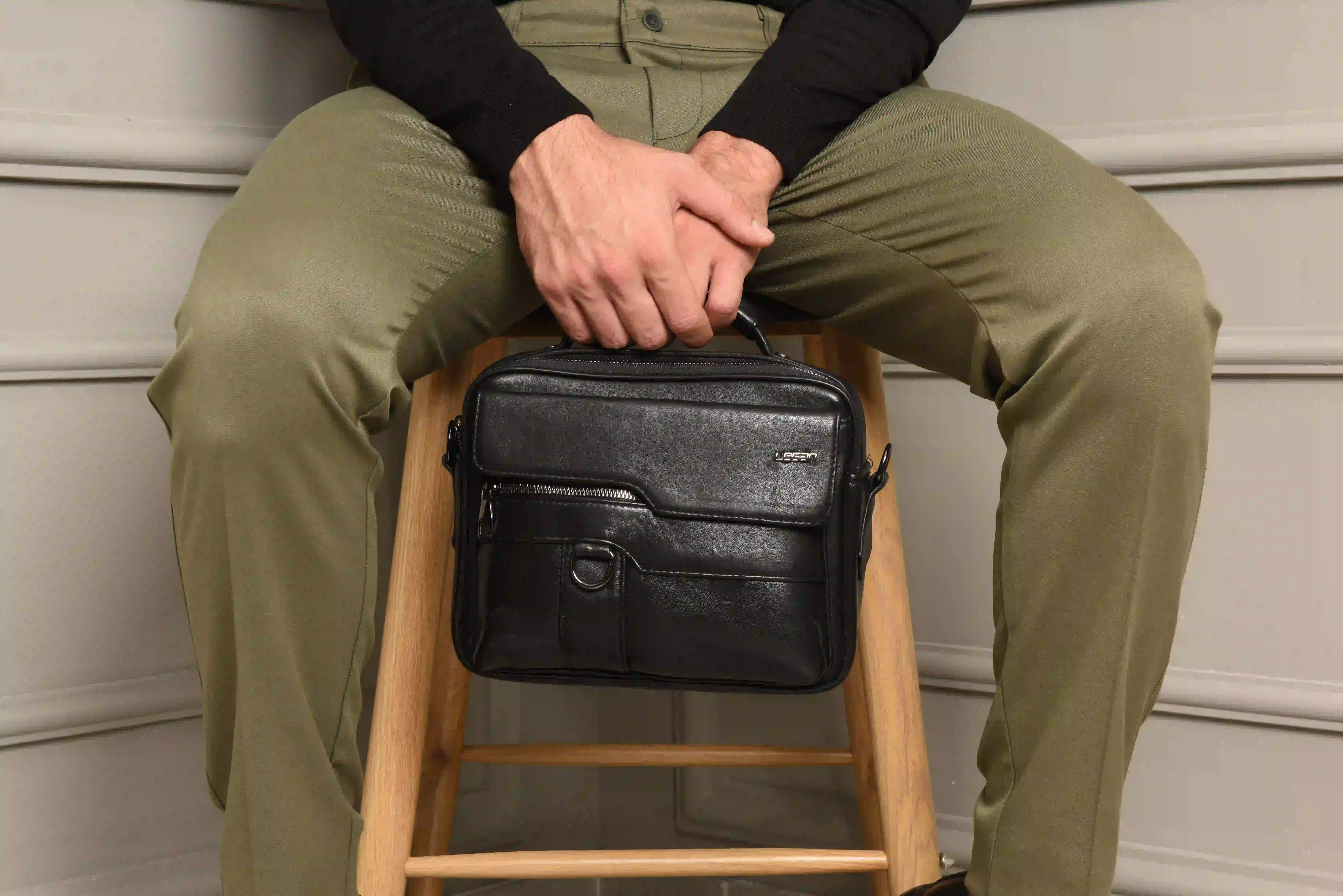 lega multi zipper squar bag - Bags at Flamingo Fits