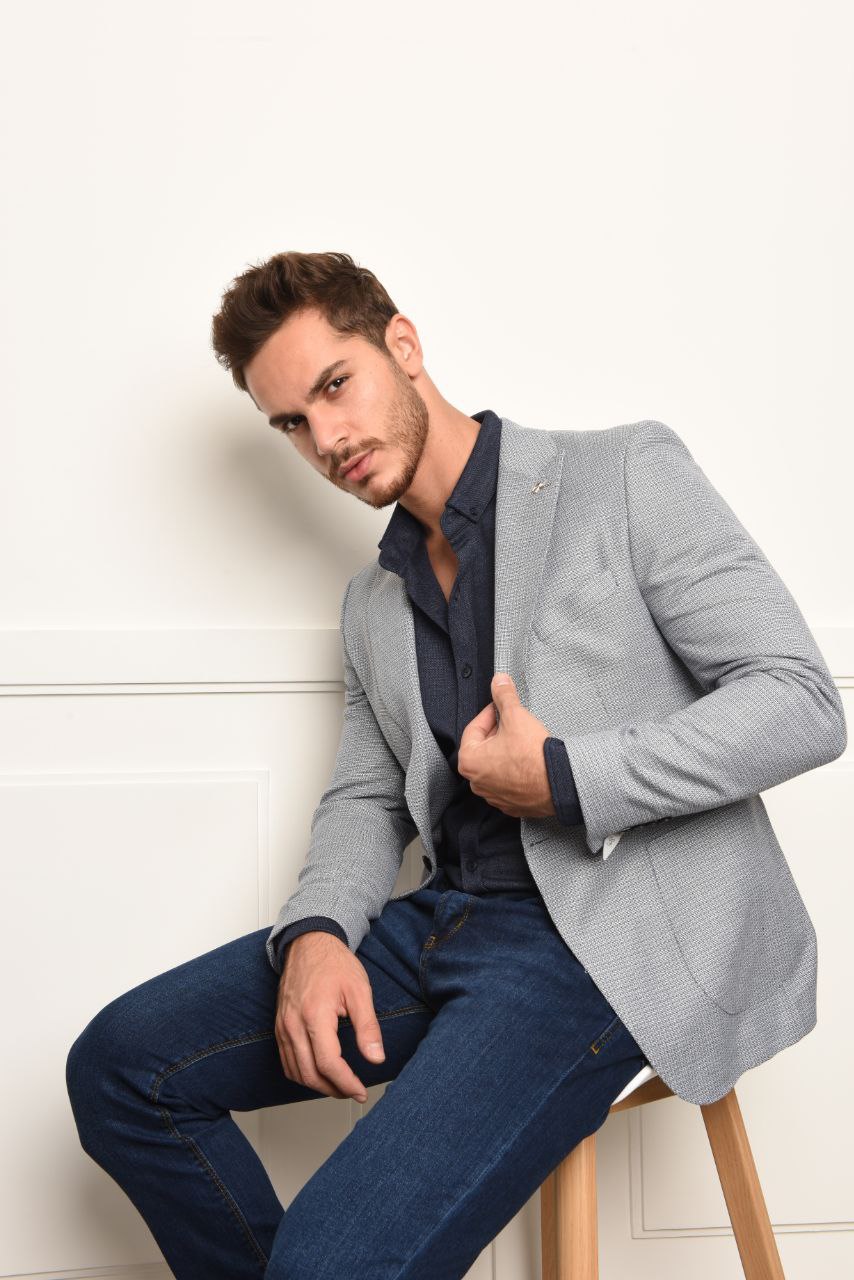 Frappo pointed blazer - Blazers at Flamingo Fits