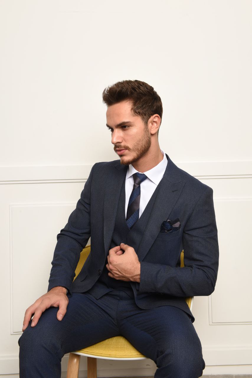 Plus suit men in navy | Flamingo Fits