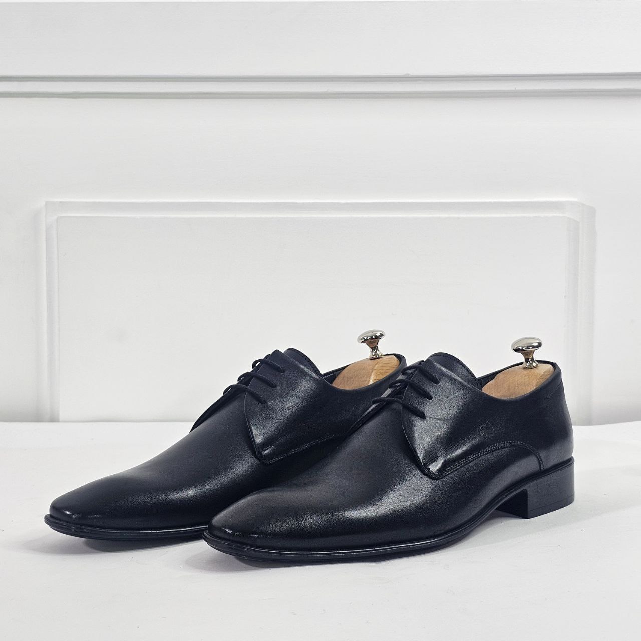 Murat classic shoes in navy | Flamingo Fits