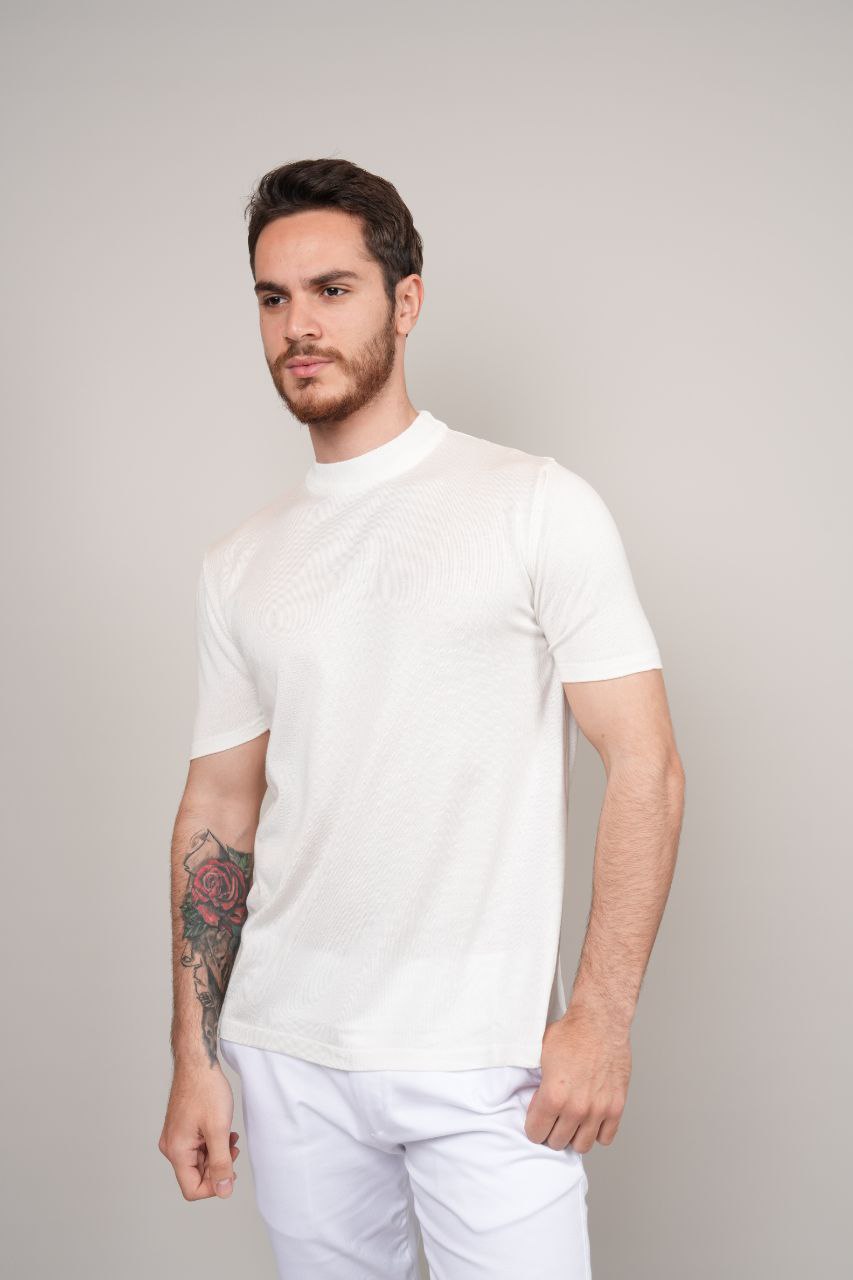 M & Men knitted mock- neck tshirt