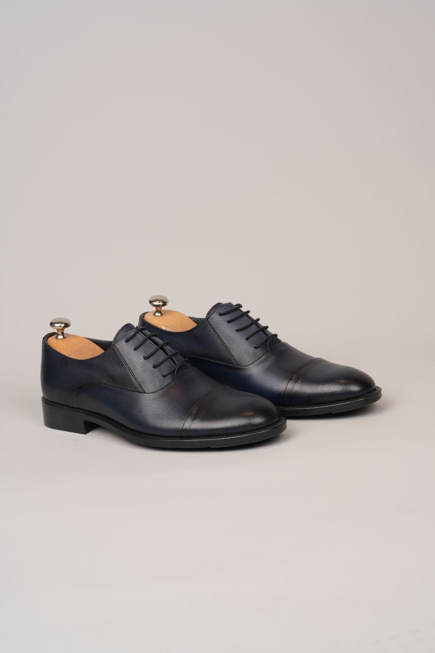 Ellio navy classic derby shoes in navy | Flamingo Fits