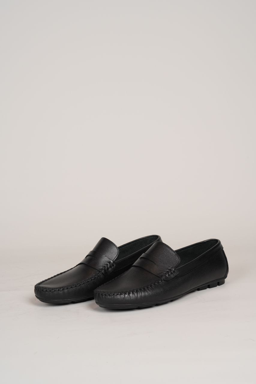 Black leather penny loefer in black | Flamingo Fits