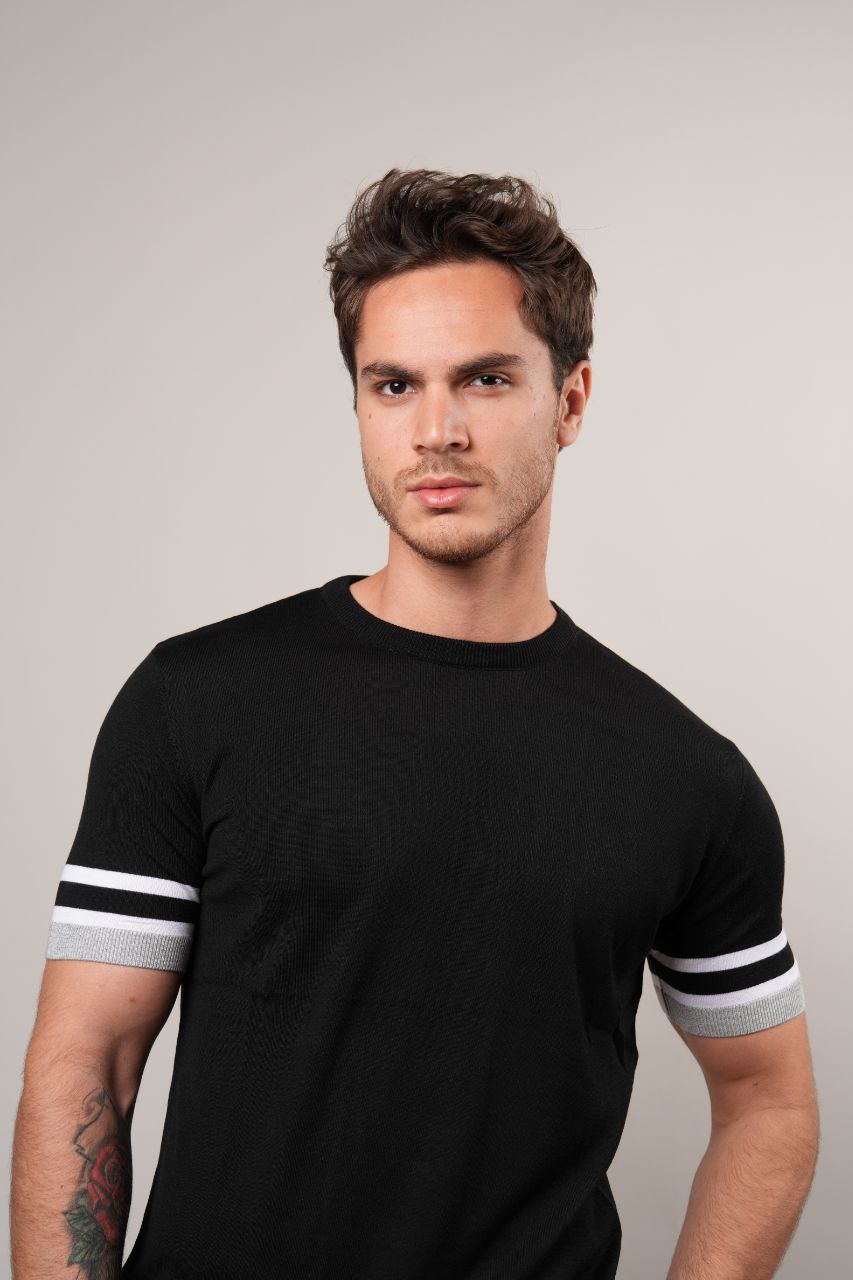 Black powell fine-knit tshirt in black | Flamingo Fits