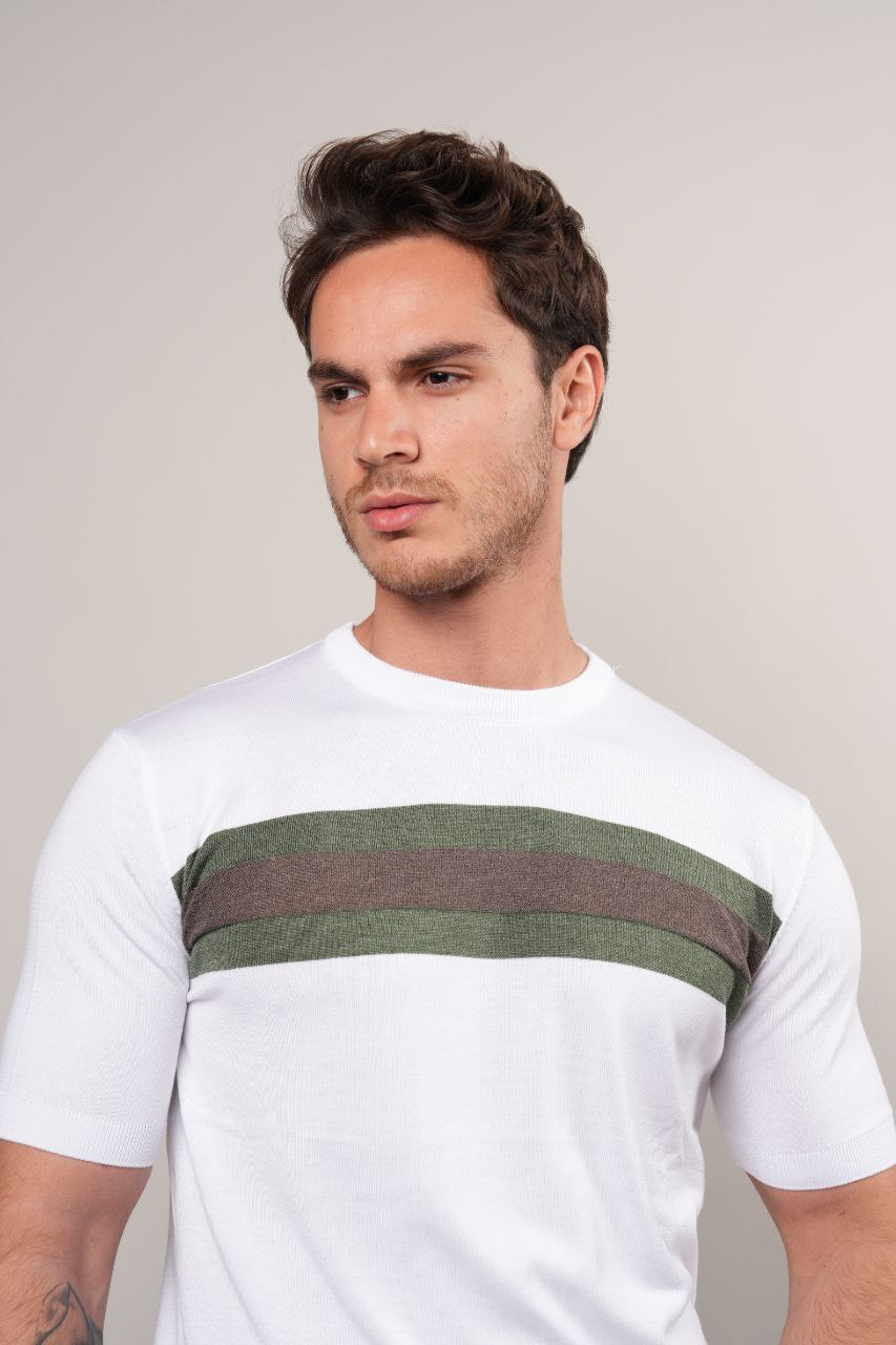 White tiburt fine knit tshirt in white | Flamingo Fits