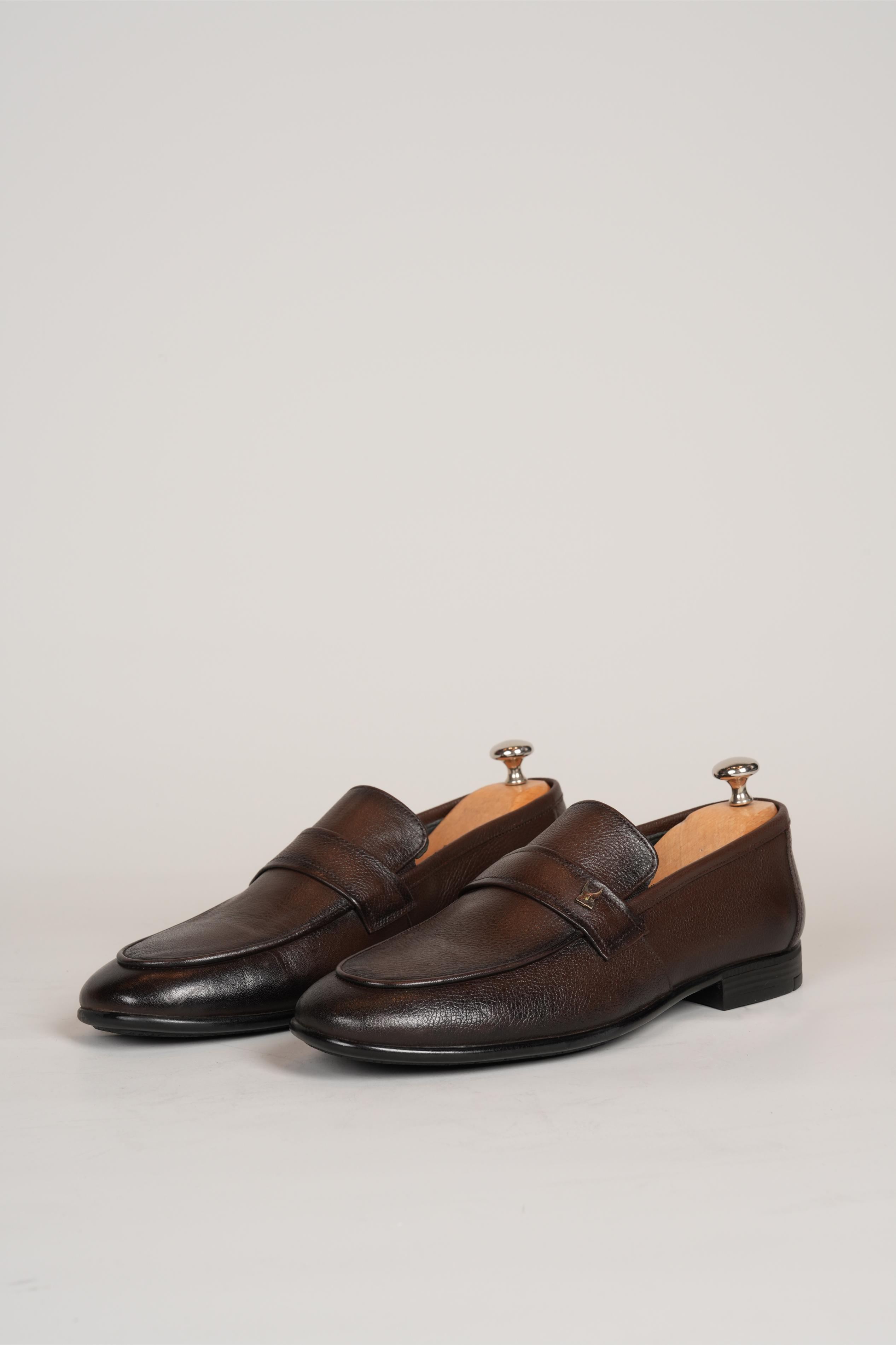 Brown varda penny loafer in brown | Flamingo Fits