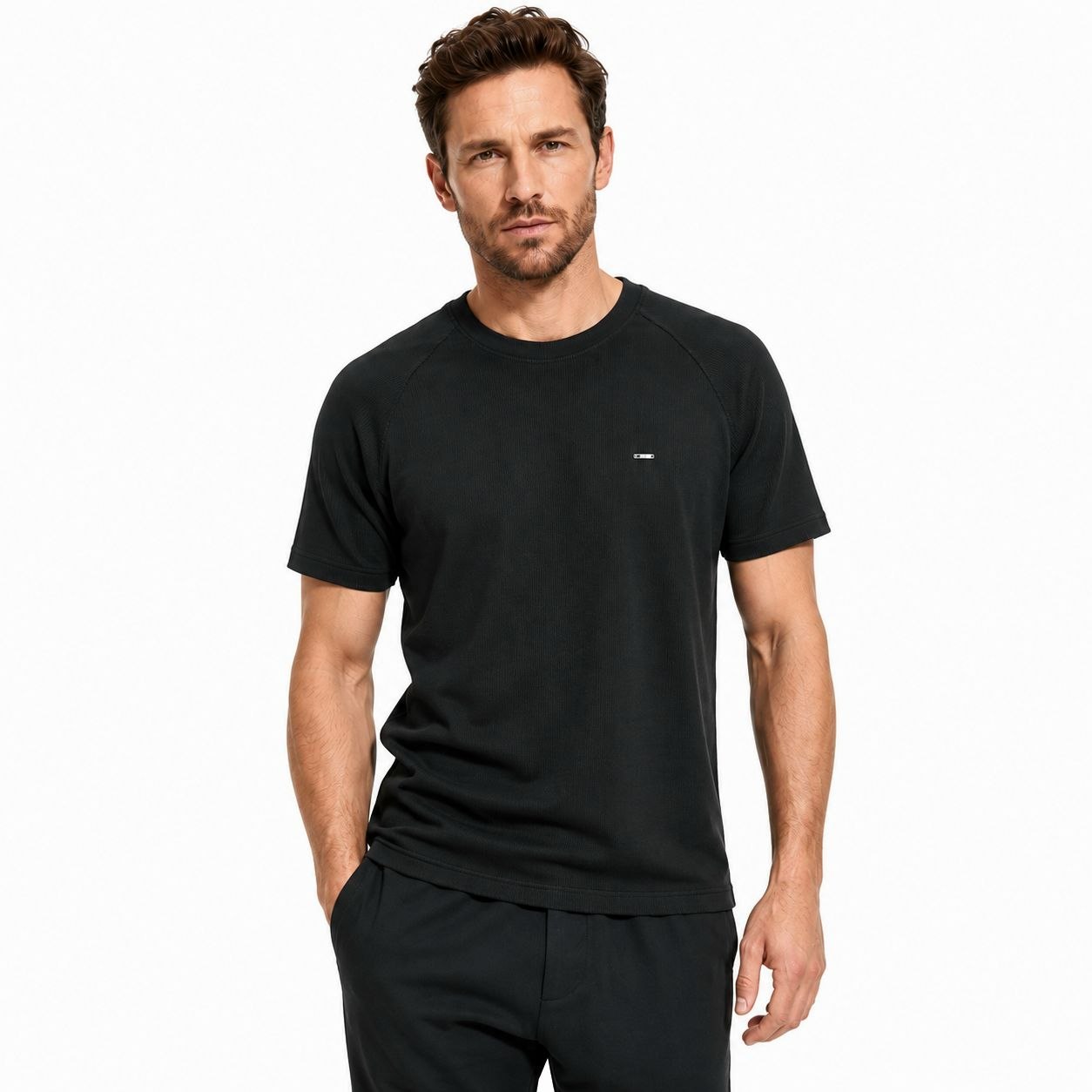 Black veneto basic tshirt in black | Flamingo Fits