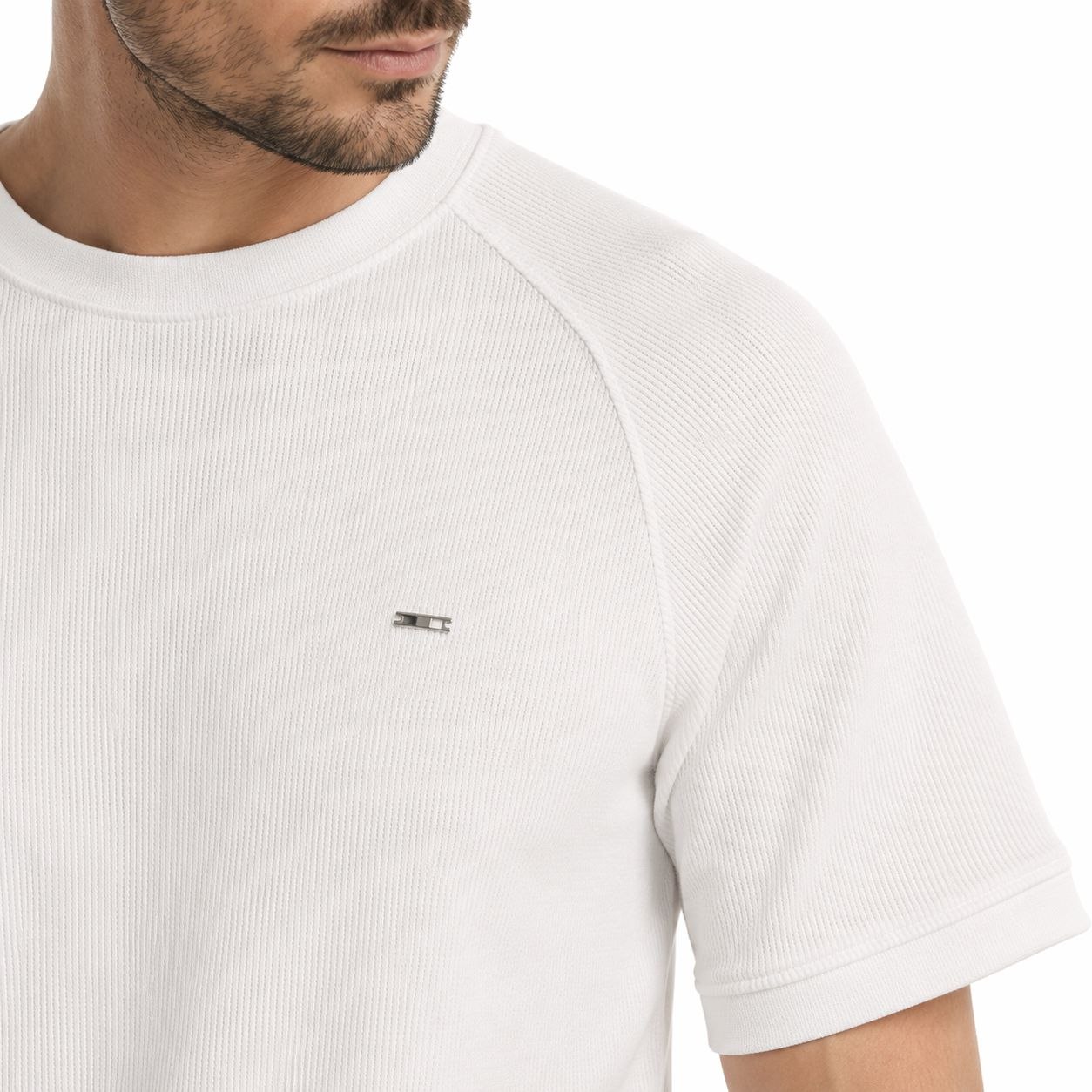 White veneto basic tshirt in white | Flamingo Fits