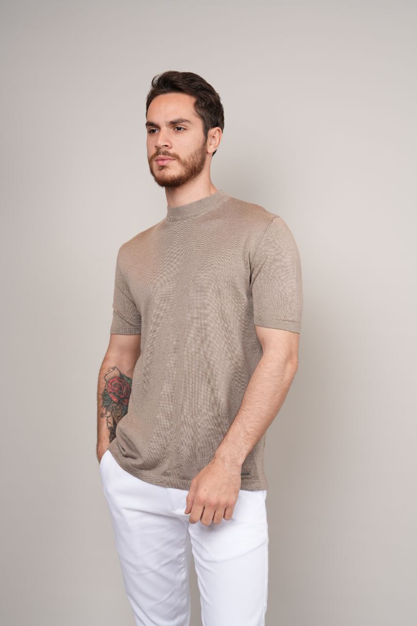 M & Men knitted mock- neck tshirt