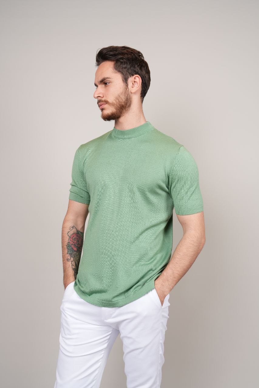 M & Men knitted mock- neck tshirt