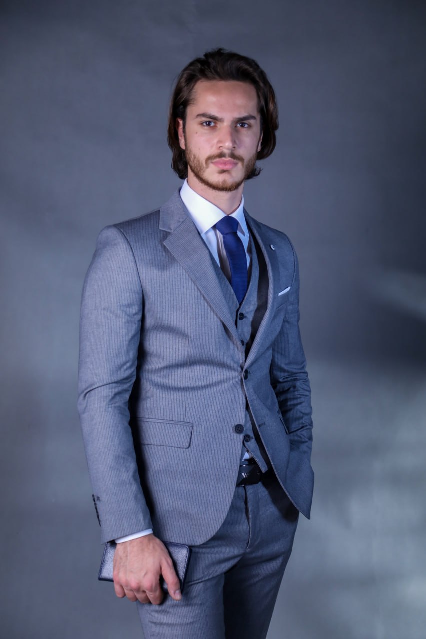Calvin stripped suit in grey | Flamingo Fits