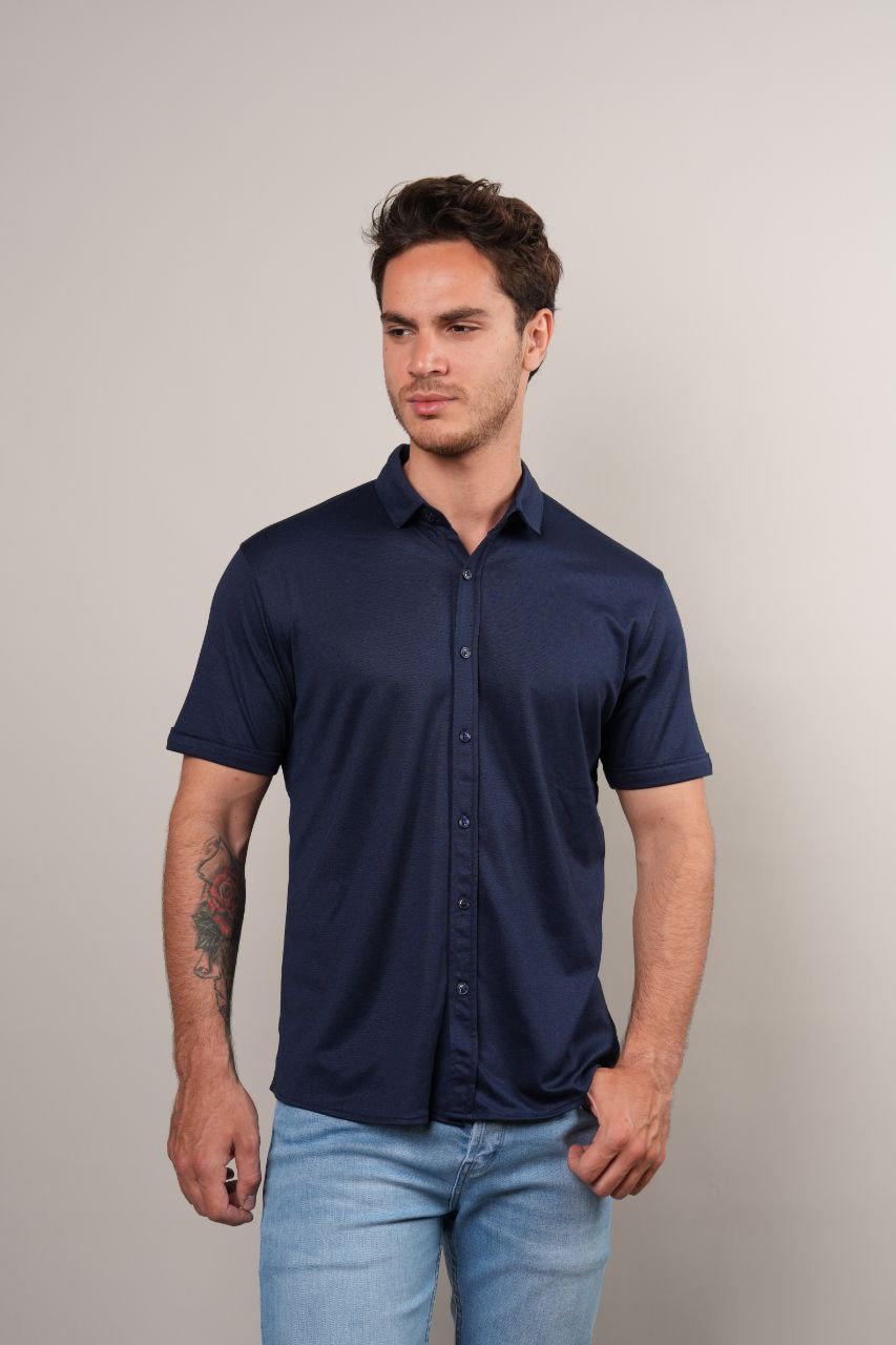 Navy breathable travel short sleeve shirt in navy | Flamingo Fits