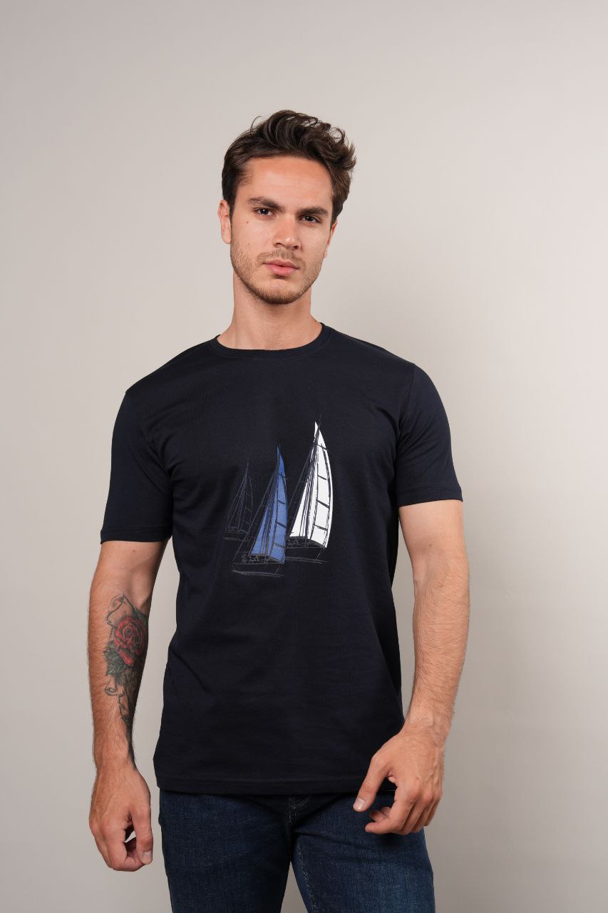 NAVY SAILBOAT GRAPHIC COTTON TSHIRT