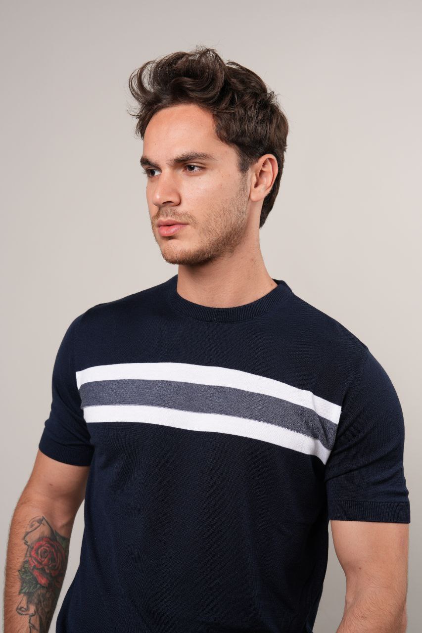 Navy tiburt fine knit tshirt in navy | Flamingo Fits