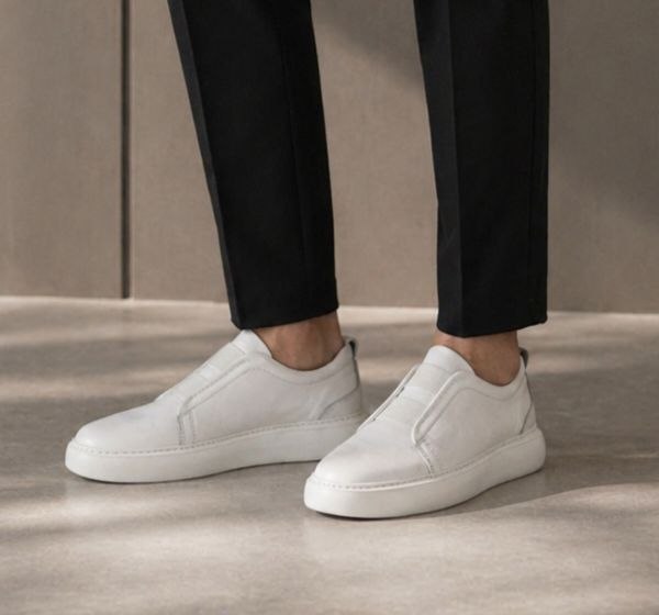 White onyx grained slip-on sneakers in white | Flamingo Fits