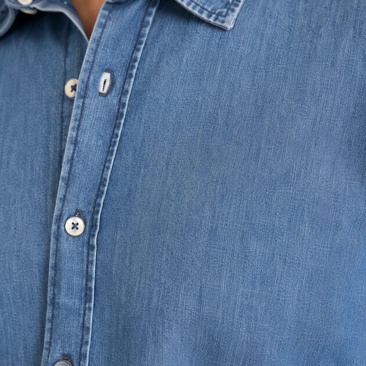 Plain denim shirt in denim | Flamingo Fits