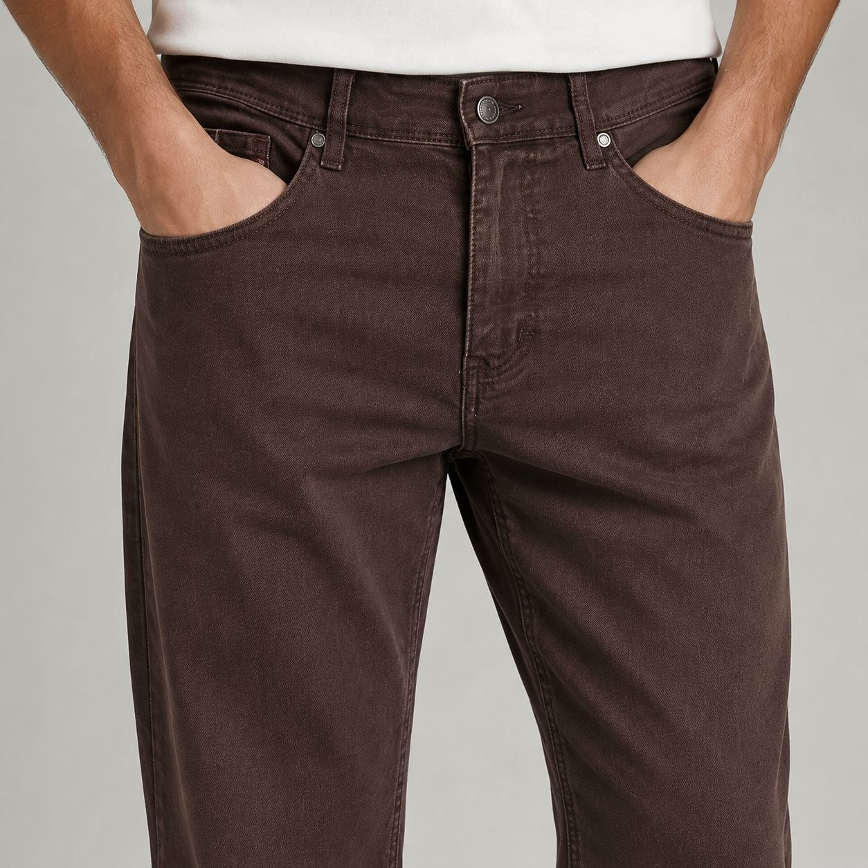 Brown regular five pockets in brown | Flamingo Fits