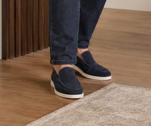 Navy suede monte carlo loafer in navy | Flamingo Fits