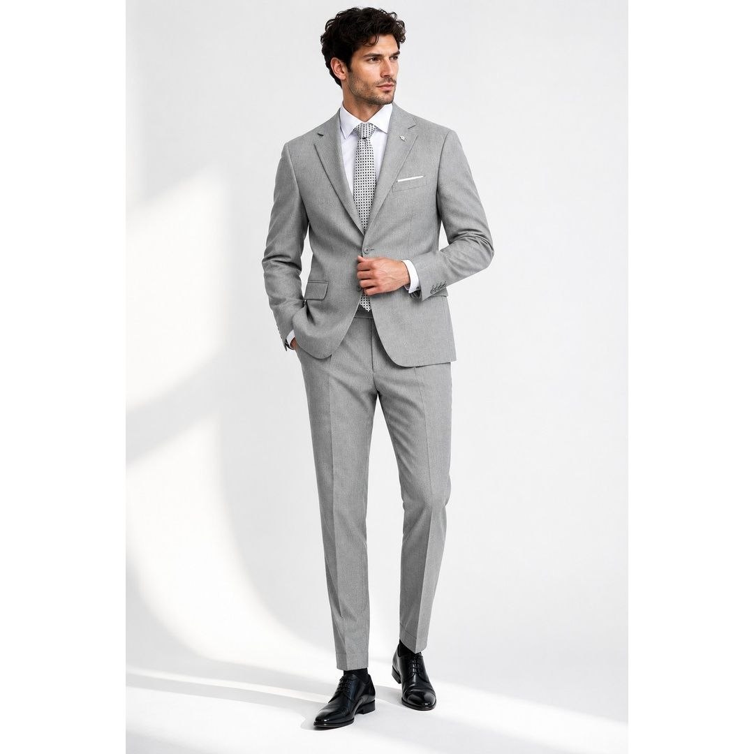 Light grey sterling regent suit in LIGHT GREY | Flamingo Fits