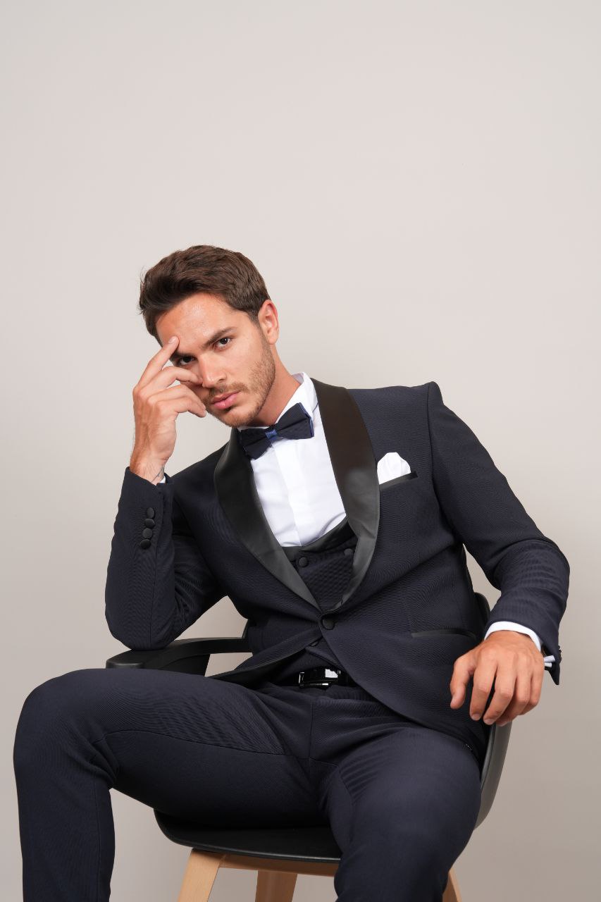 One Buttoned Navy Shawl Tuxedo