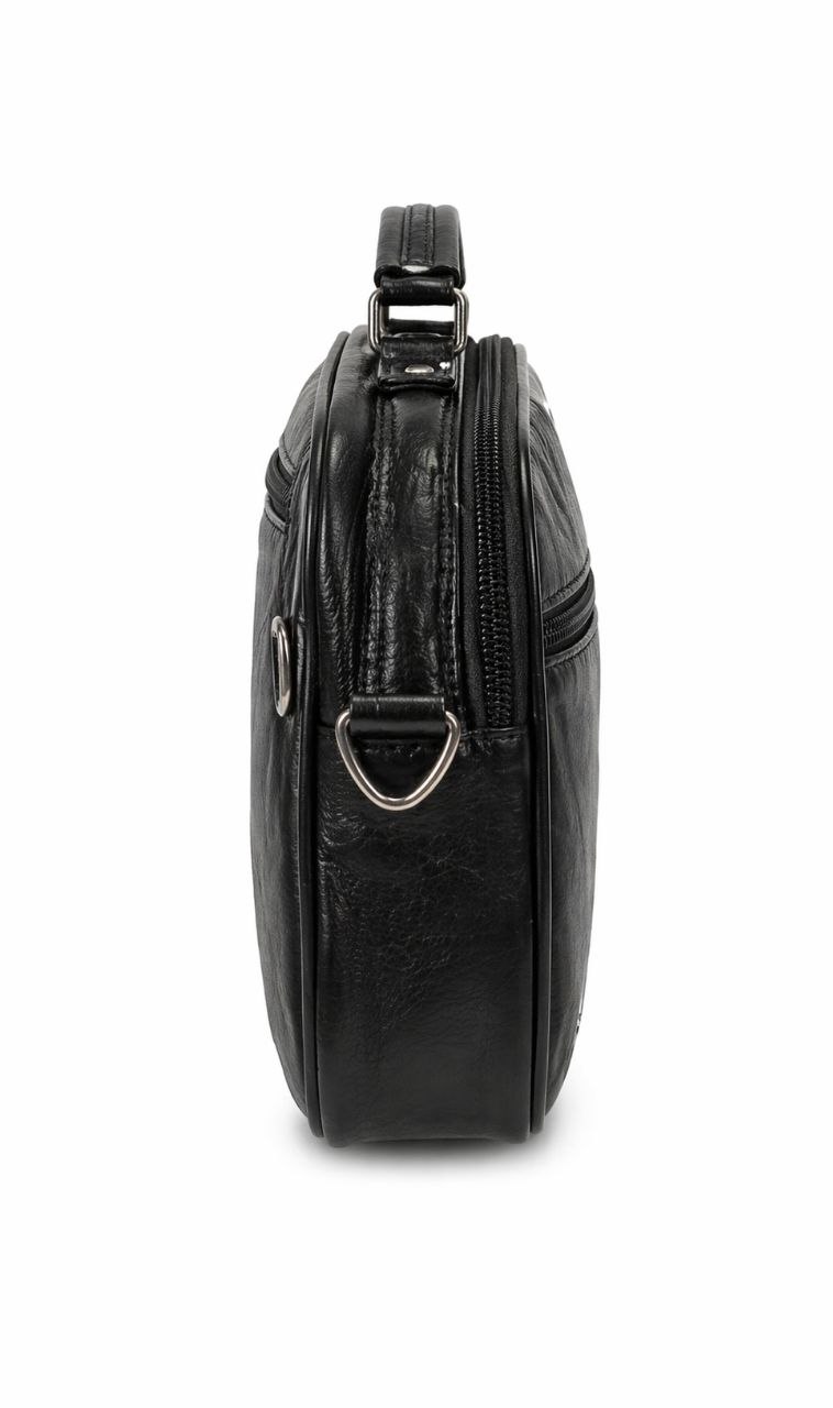 Lega multi zipper square bag in black | Flamingo Fits