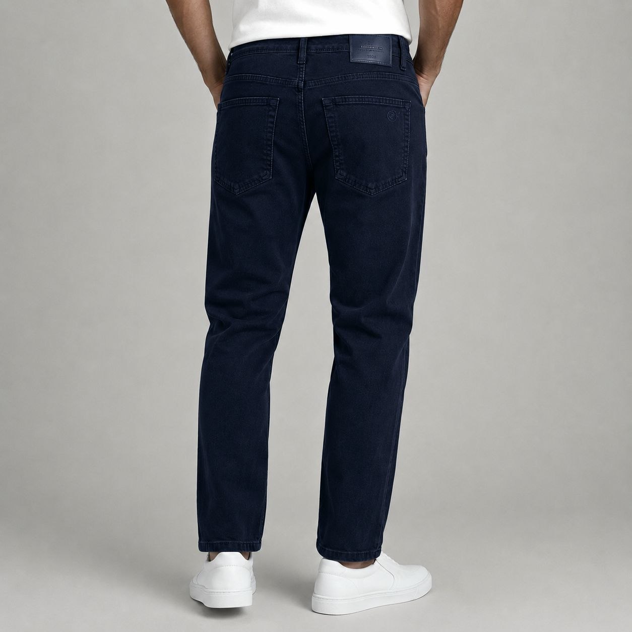 Navy regular five pockets in navy | Flamingo Fits