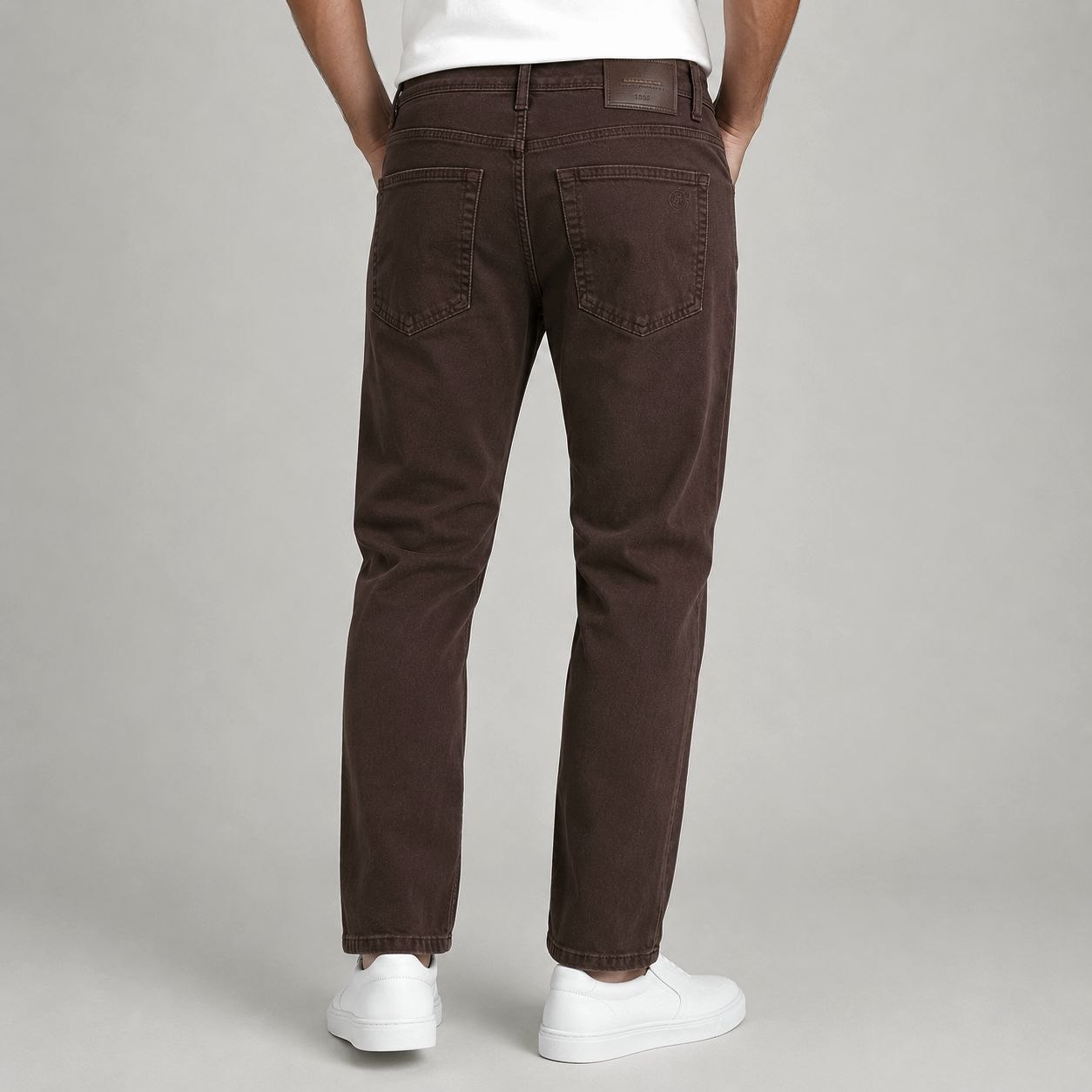 Brown regular five pockets in brown | Flamingo Fits