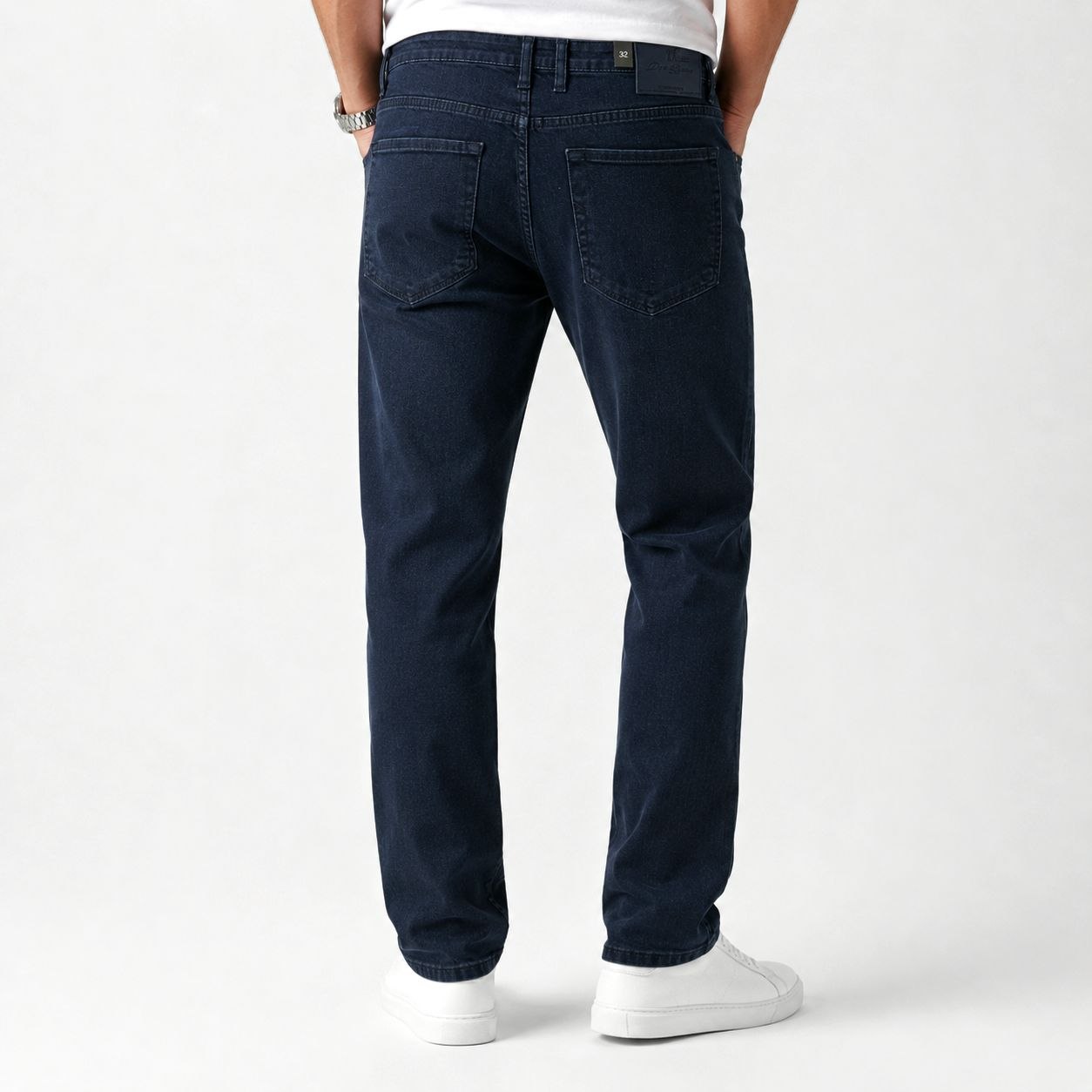 Saho regular jeans in dark navy | Flamingo Fits