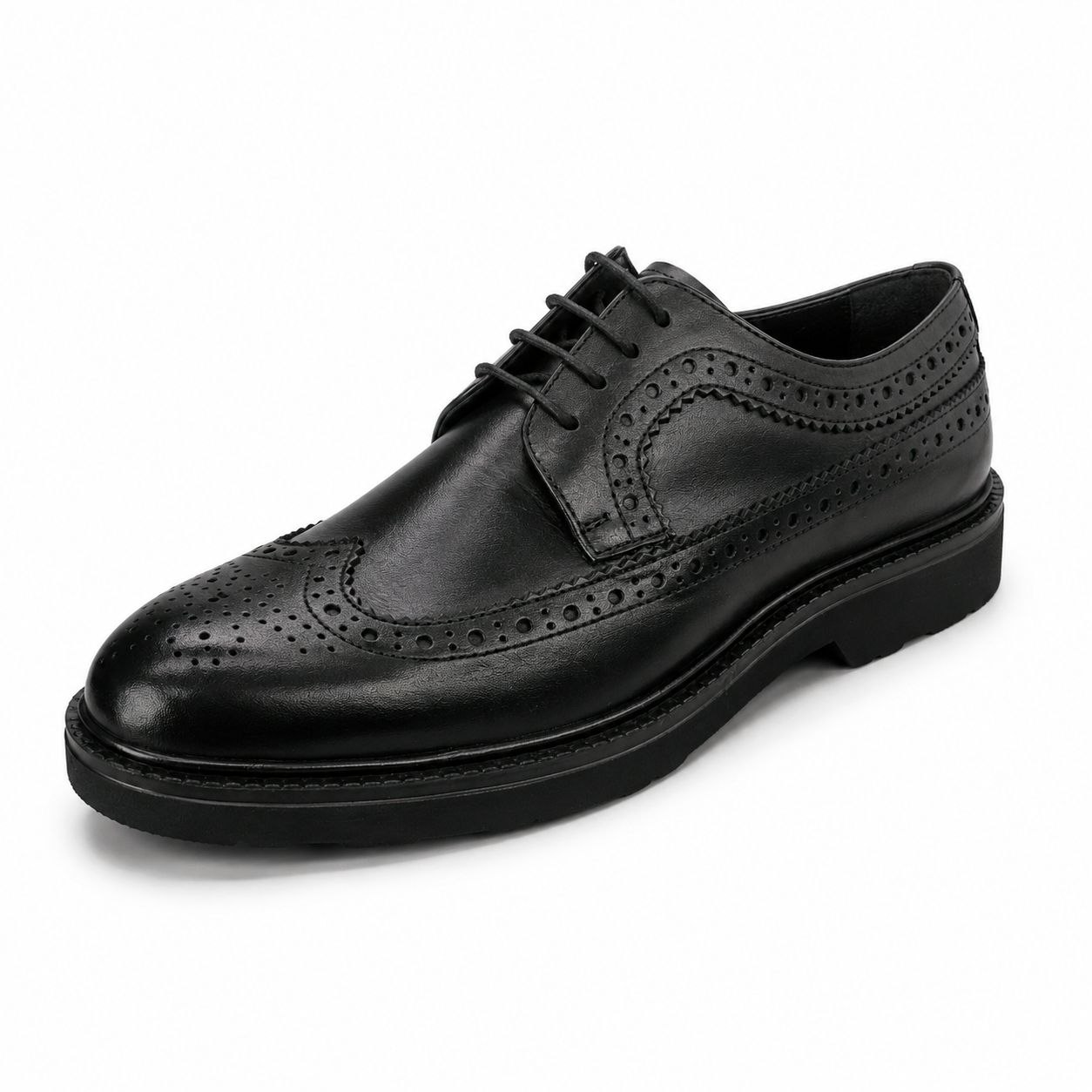 Black heritage wing tip lug shoes in black | Flamingo Fits