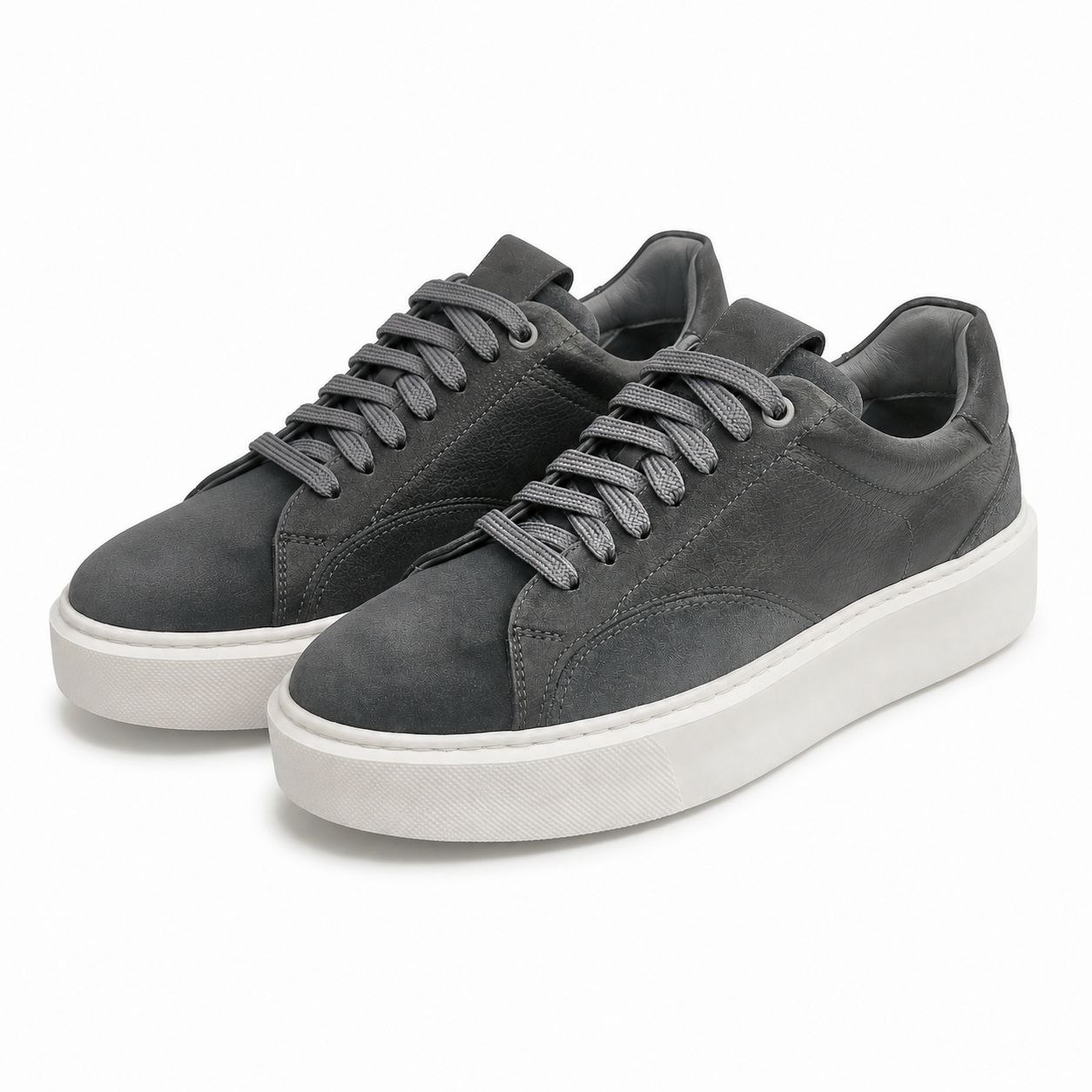 Monolith grey sneakers in grey | Flamingo Fits