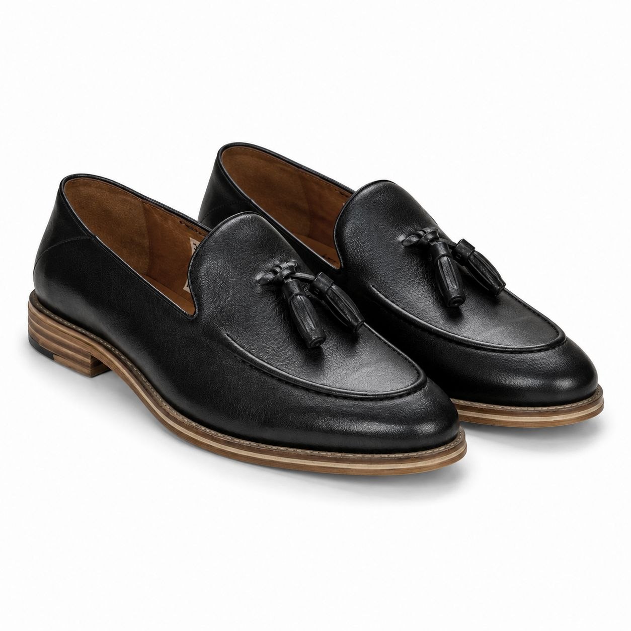 Vittorio black leather tassel loafer in black | Flamingo Fits