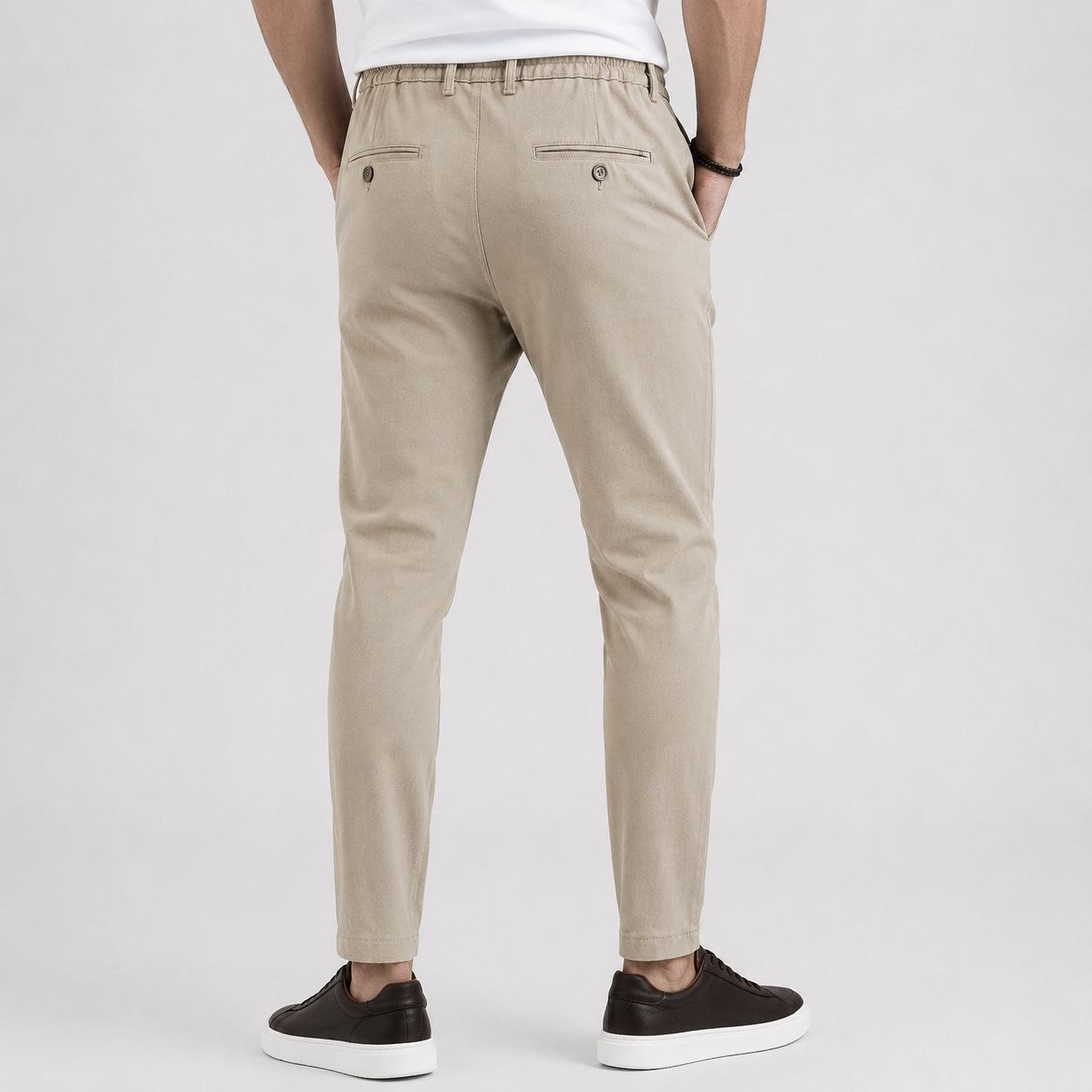 Beige pawlo jogger trouser in beij | Flamingo Fits