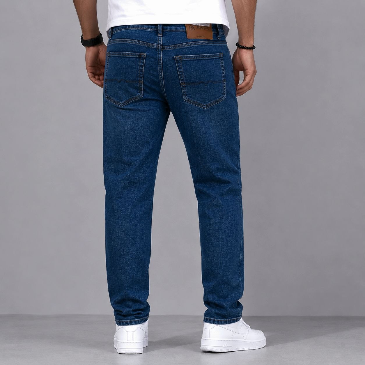 Brj dark navy regular jeans in navy green | Flamingo Fits