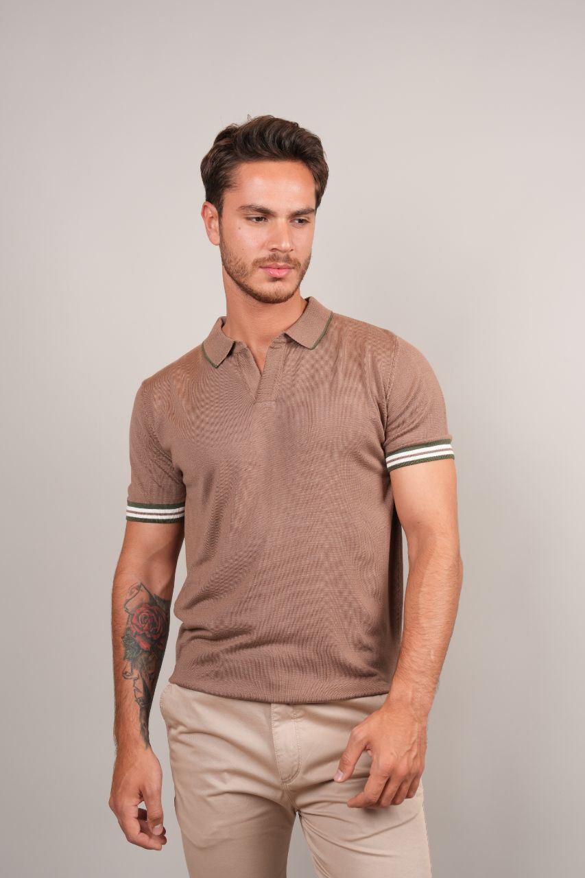 Ray v-neck polo knitted tshirt in beij | Flamingo Fits