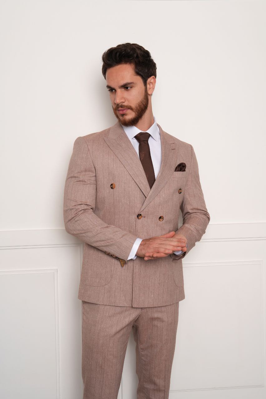 Dusky rose double-breasted suit in somow | Flamingo Fits