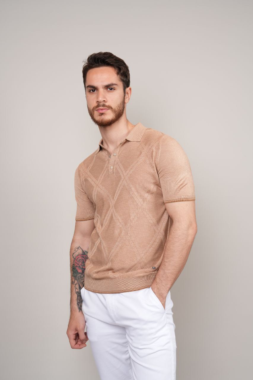 K.o patterned poloneck tshirt in beij | Flamingo Fits