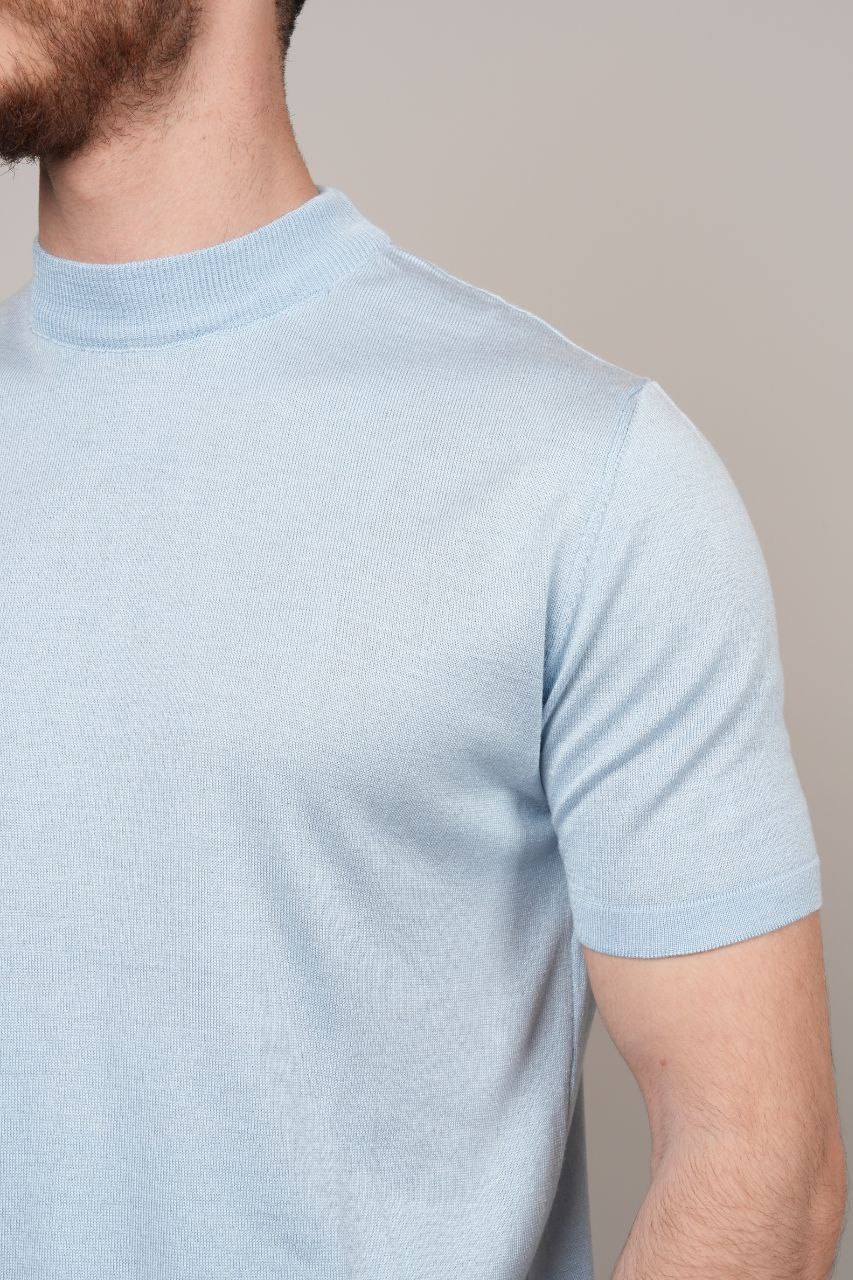 M & Men knitted mock- neck tshirt